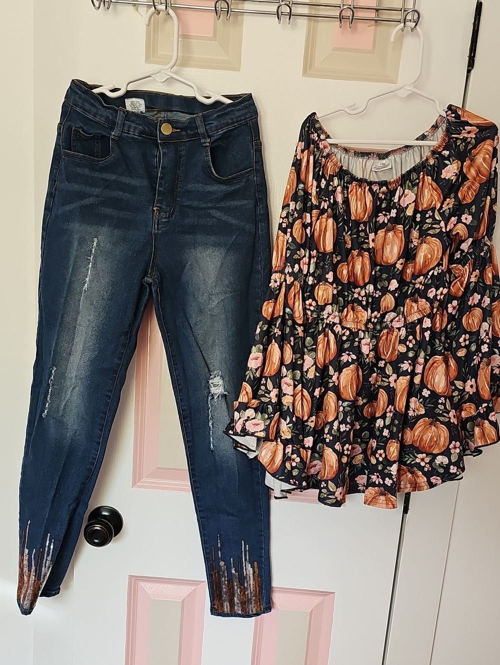 Pumpkin Print Off-Shoulder Peasant Top & Dark Wash Jeans Set